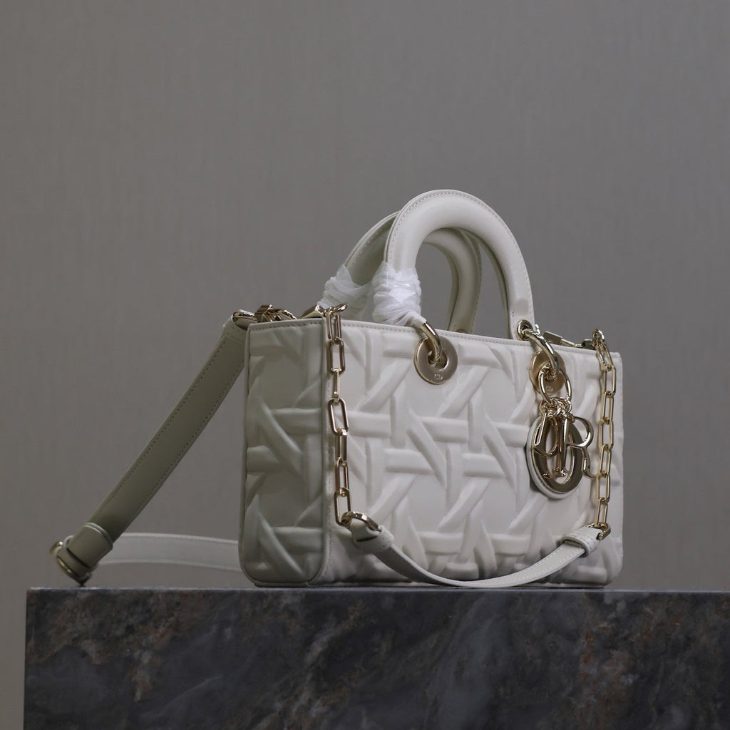 LADY D-JOY BAG 26 IN WHITE GRAPHIC CANNAGE CALFSKIN PALE GOLD-FINISH METAL CHARMS