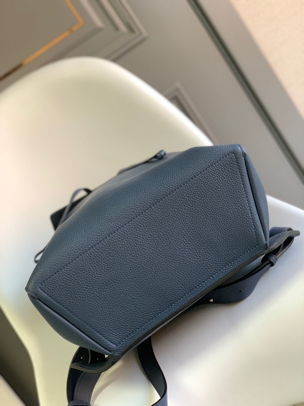 LO Backpack