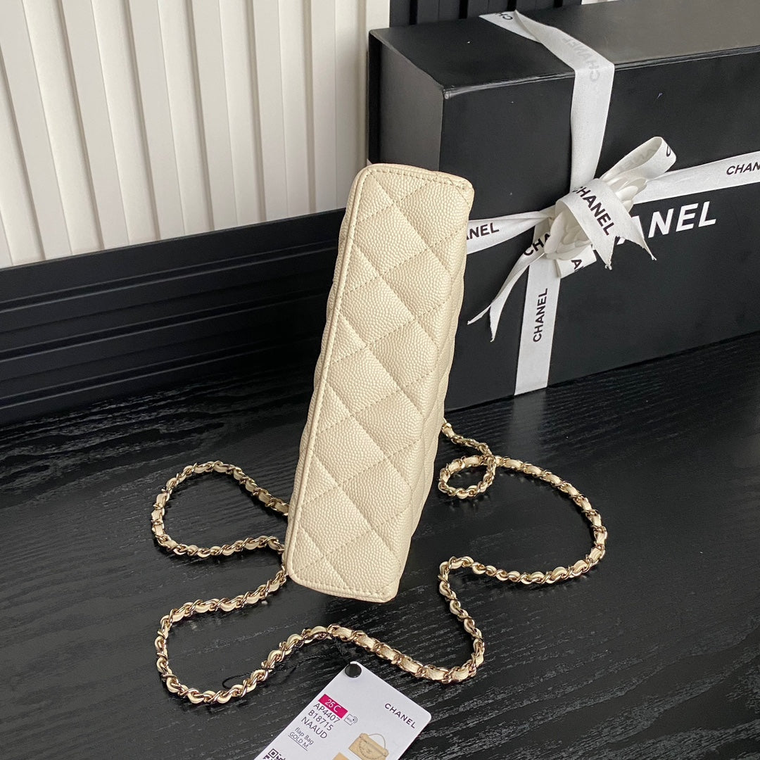 COSMETIC BAG 19 IN CREAM GRAINED CALFSKIN GOLD HARDWARE